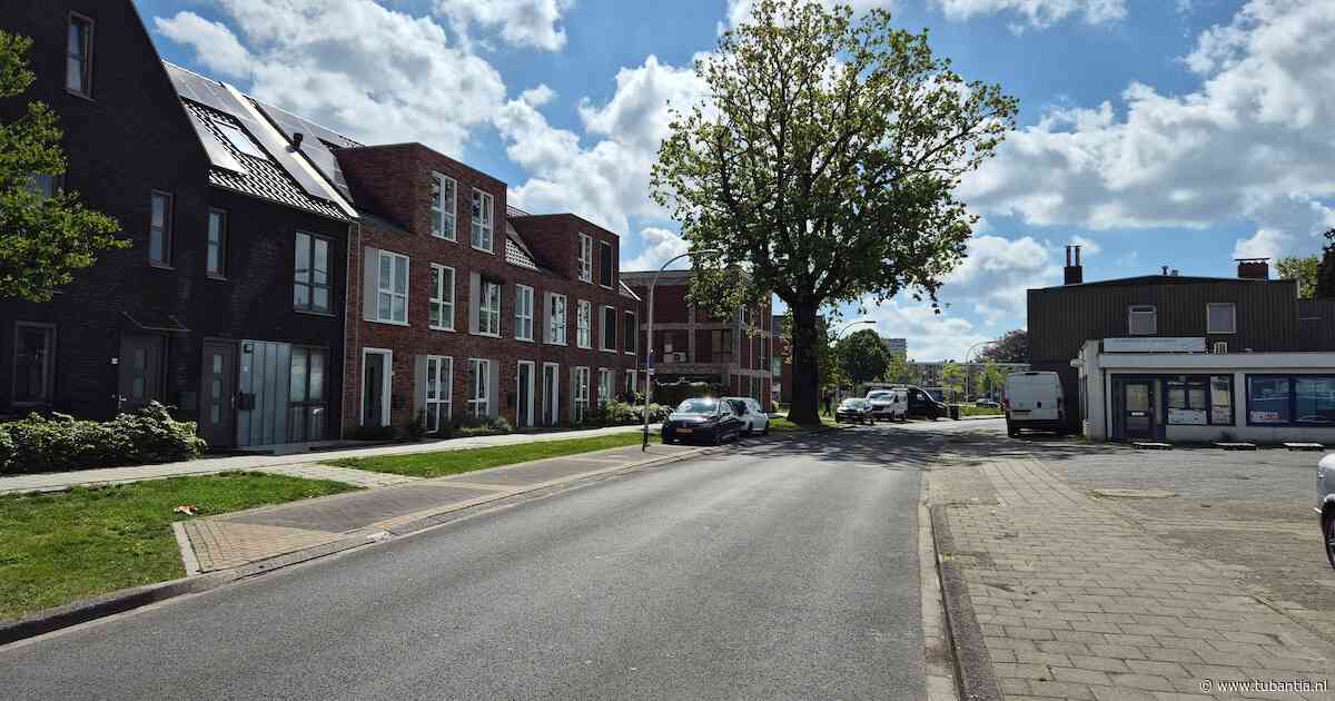Bewoners krijgen deels hun zin: gemeente schrapt twee straten uit plan betaald parkeren Berflo Es