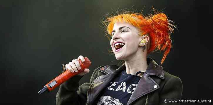 Hayley Williams met The Hayley Williams Show naar Brussel en Amsterdam