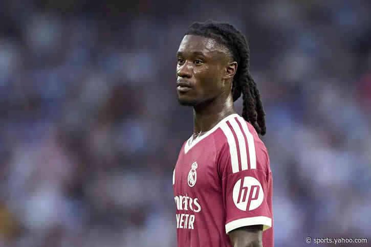 Real Madrid rally around young midfielder facing a crisis of confidence – report