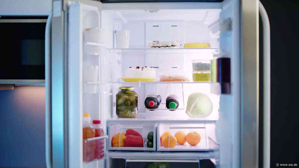 Voll, leer, zu kalt: Diese Kühlschrank-Fehler kosten Geld