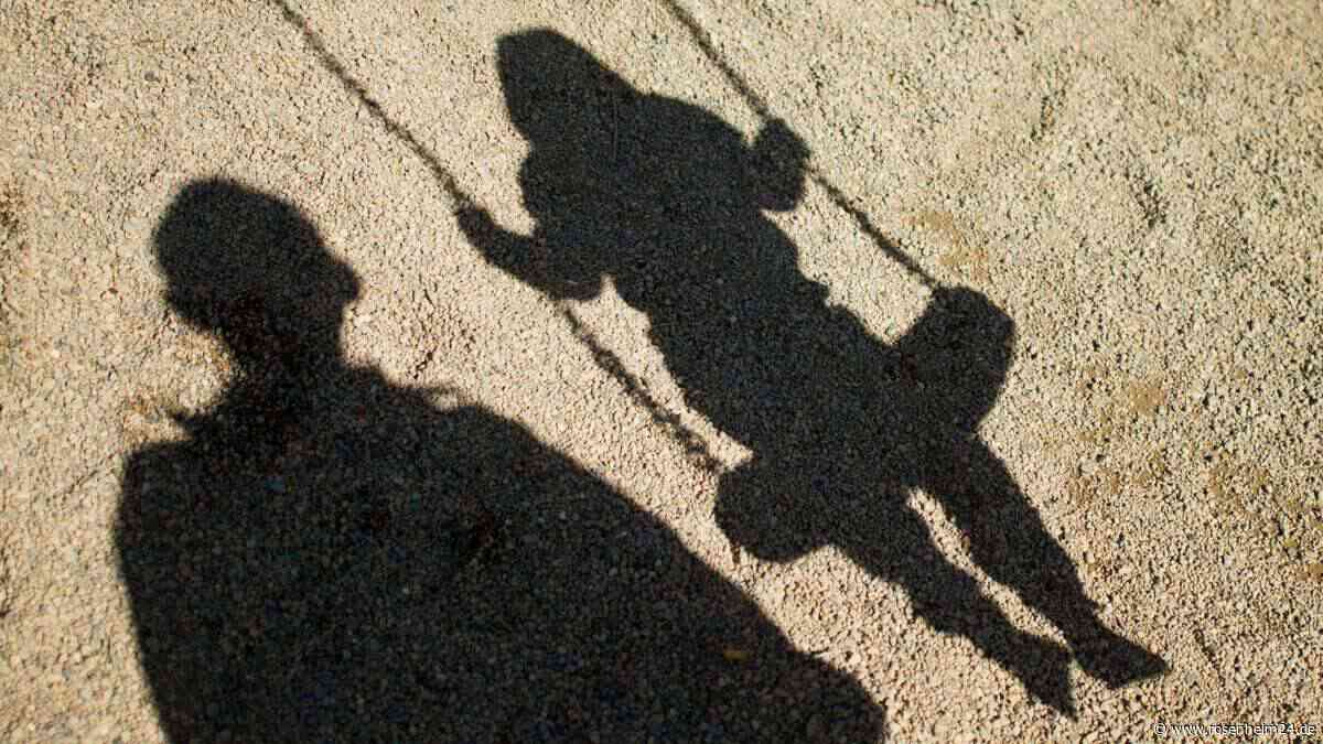 Er vergewaltigte seine eigene Tochter – nun muss Wasserburger hinter Gitter