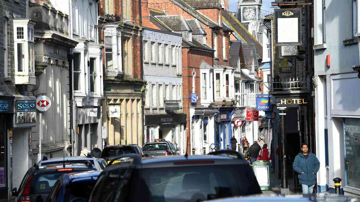 Alcohol ban zones to be extended in three Welsh towns