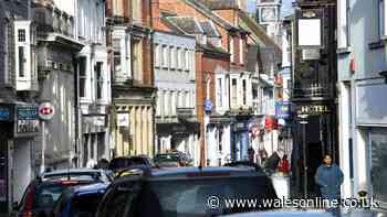 Alcohol ban zones to be extended in three Welsh towns