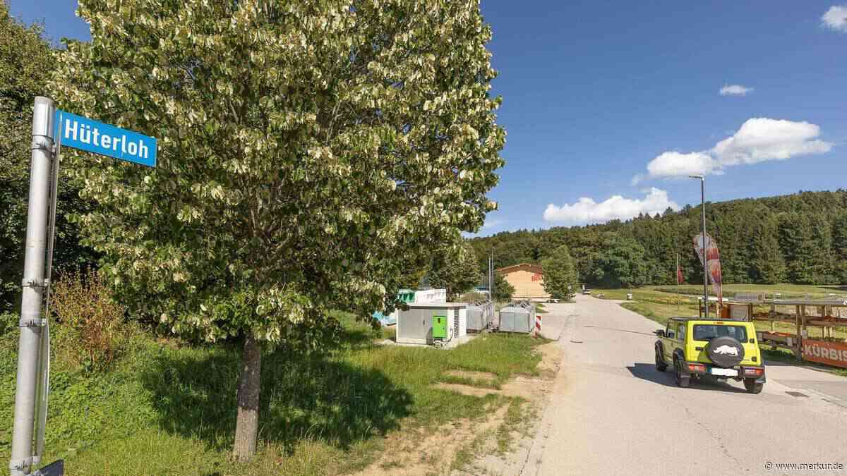 Gemeinde benennt Waldweg in Paul-Huber-Weg um – und zahlt jetzt drauf