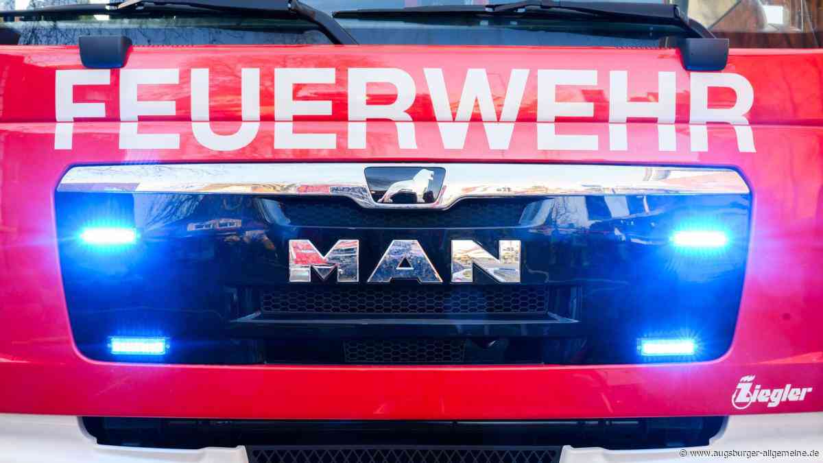 Boot brennt auf Wörthsee aus: Vier Frauen retten sich