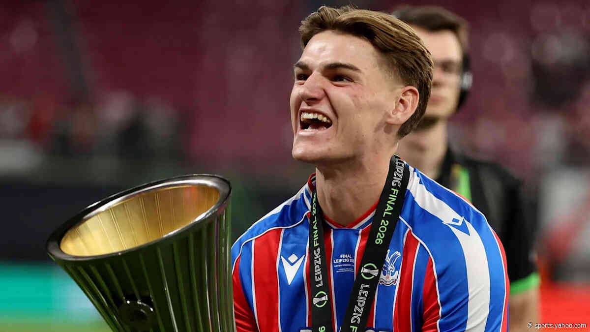 Stoke sign midfielder Devenny from Crystal Palace