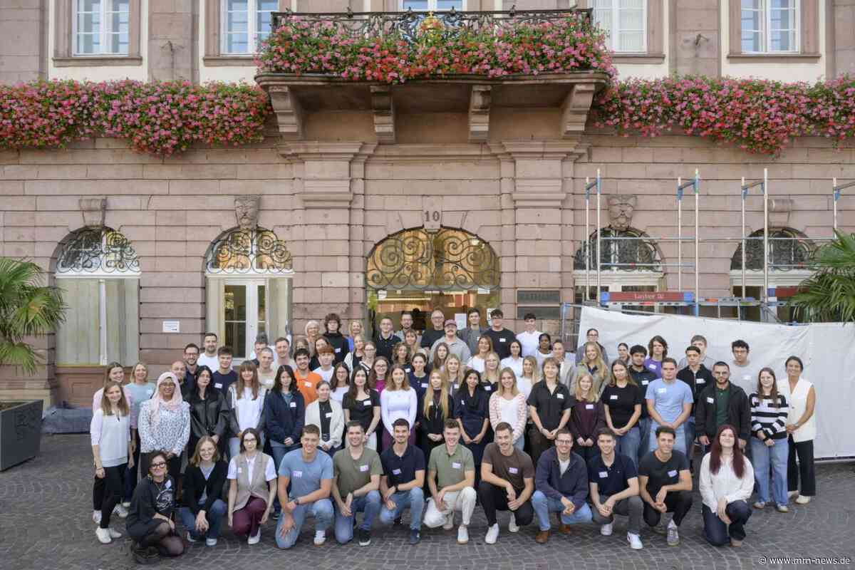 Heidelberg – 72 Nachwuchskräfte starten bei der Stadt ins Berufsleben