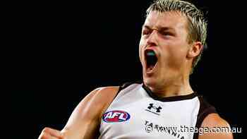 AFL teams and expert tips: Dockers, Hawks name their sides for qualifying final