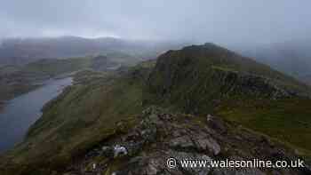 Woman from Birmingham dies after collapsing during Yr Wyddfa hike
