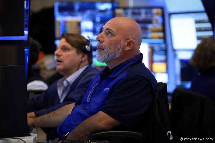 Morning Bid: Bonds boil