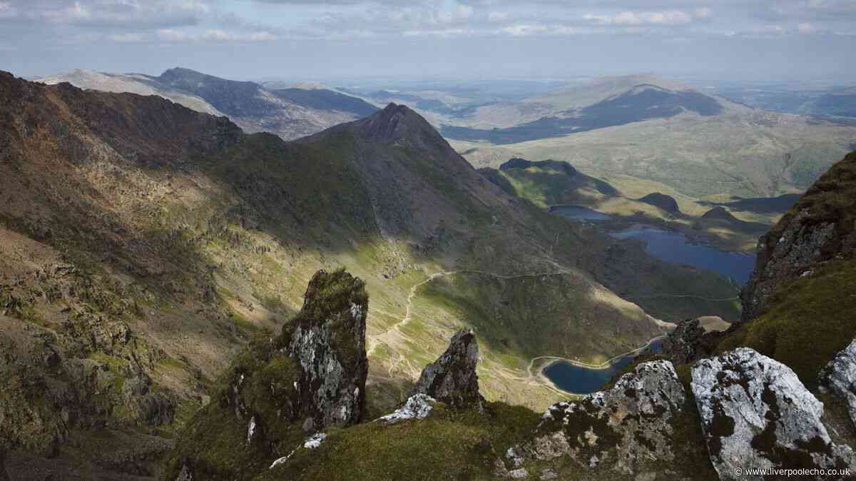 Woman, 35, died after collapsing on Snowdon