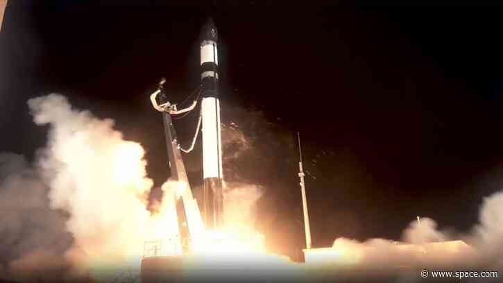 Rocket Lab launches Japanese radar satellite to orbit on 'Owl Around the World' mission