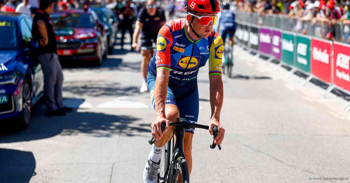 LIVE Vuelta | Mads Pedersen gaat niet meer van start, kopgroep met vier man krijgt ruimte van peloton