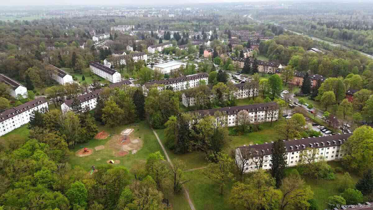 Fahrschule stellt Anhänger mit Motorrädern in Wohngebiet ab