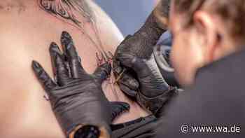 Tief unter die Haut: Tattoo-Event lockt Fans aus der Region
