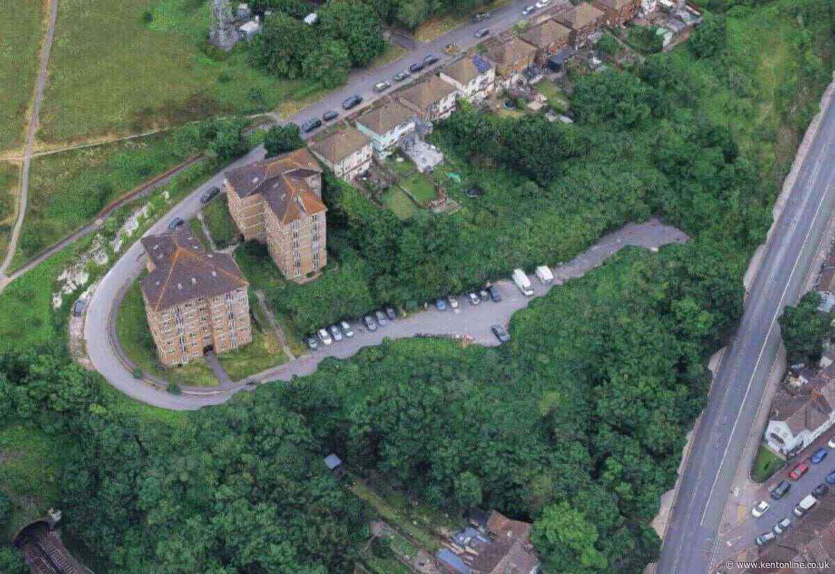 Fly-tipping hotspot given go-ahead for 16 homes
