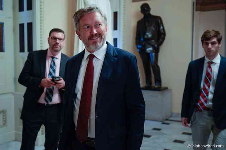 Rep. Thomas Massie Calls Out Alleged Jeffrey Epstein Co-Conspirators On House Floor