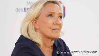 Marine Le Pen wil hoofddoek op straat strafbaar stellen: plan zorgt voor onrust binnen eigen partij