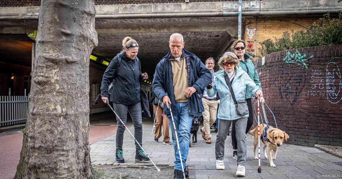 Bestuur van Son en Breugel gaat geblinddoekt de fiets op