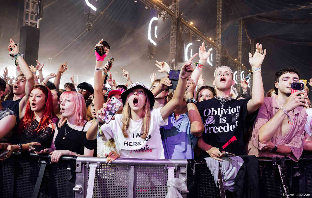 Couple at Leeds Festival get 80 mile Uber to Creamfields after “house music shut down” by Warehouse closures: “We just need some oonts oonts”
