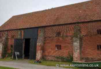 Plans to convert Grade II listed barn into homes