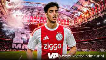 Officieel: Ajax haalt nieuwe Spaanse vleugelaanvaller op in Barcelona