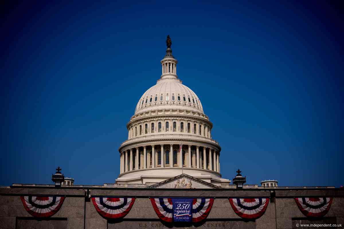 Ninety percent of Americans believe government corruption is widespread, poll says