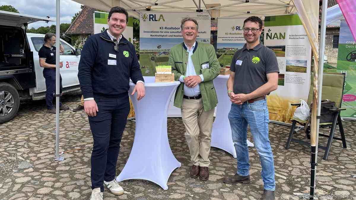 In Warberg wächst mehr als Getreide: Ackerbauzentrum vernetzt Bauern und Forscher