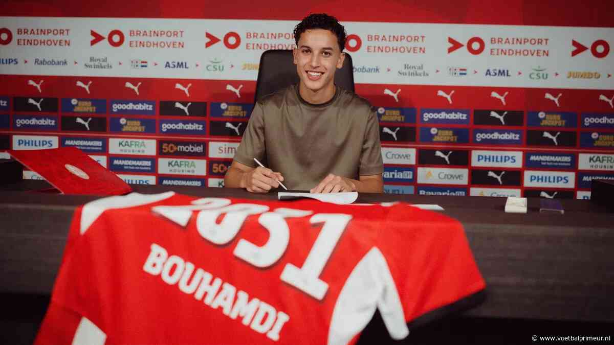 PSV slaat slag en breekt contract van 'inspiratiebron voor jeugdspelers' open
