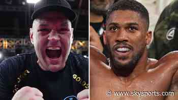 Fury launches fresh swipe at Joshua as talks continue