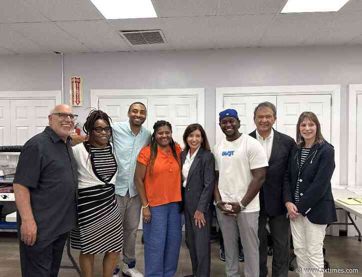 Governor Kathy Hochul joins Bronx elected officials for Co-op City back-to-school event