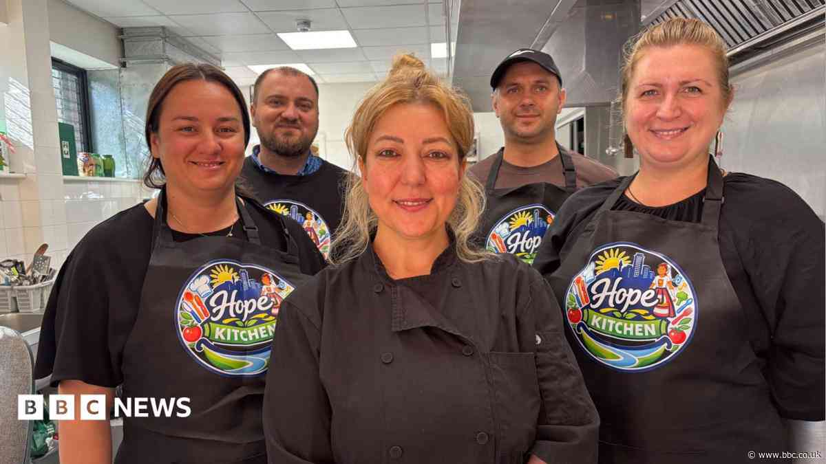 Community cafe offers 'hope and hot meals'
