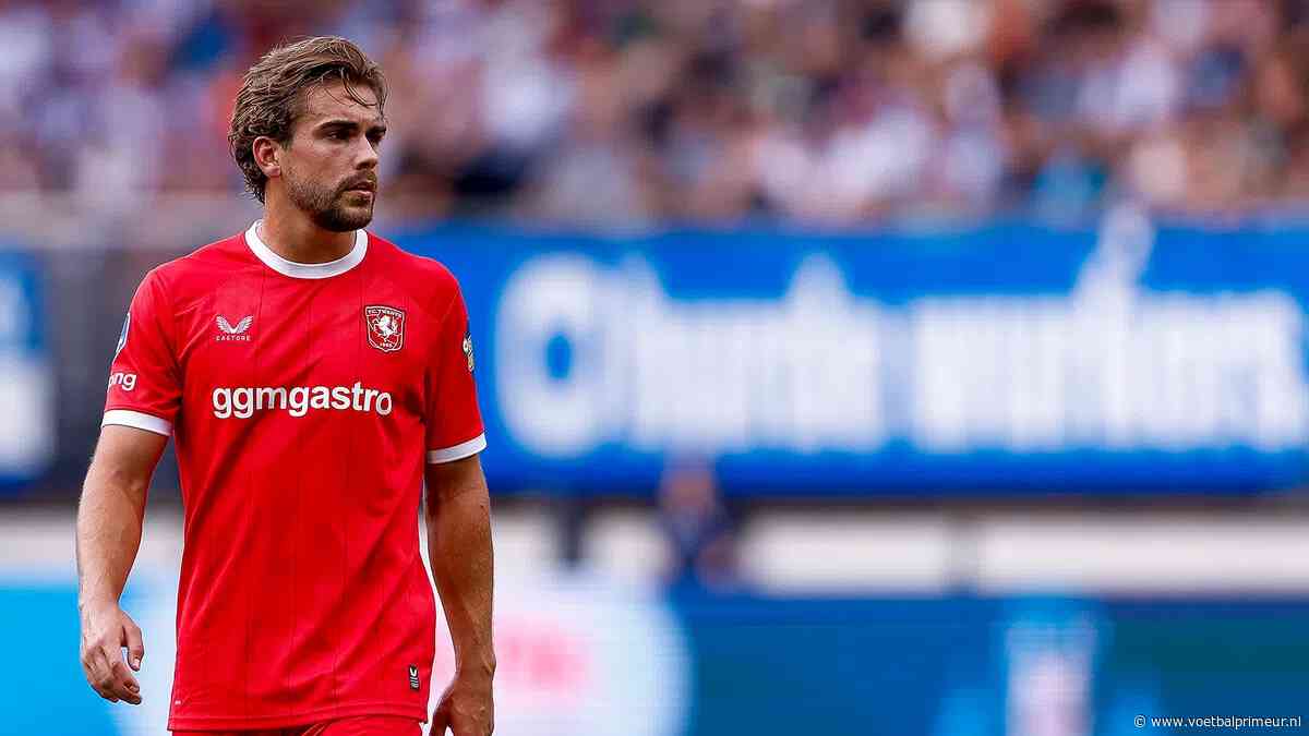 Ten Hag over vermeend Ajax-target bij Twente: 'Verbazingwekkend dat hij er nog is'