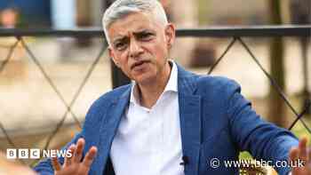 London mayor's untaxed car conviction withdrawn