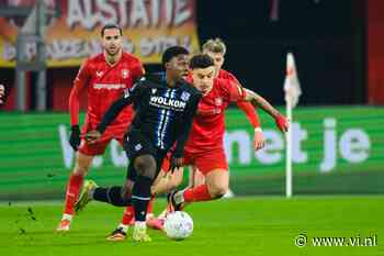 Ajax en pechvogel Van Axel Dongen per direct uit elkaar