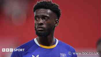 Hull sign six players including £22m Iroegbunam from Everton