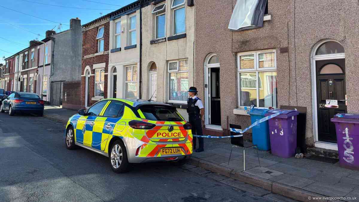 Mystery cordon remains outside Wavertree house for days