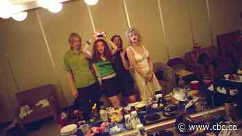 Melissa Auf der Maur’s photos offer a backstage pass to the 1990s