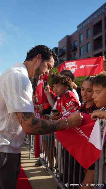 Pulling up to the RED carpet #rbny #footballshorts #soccershorts #walking #arrival