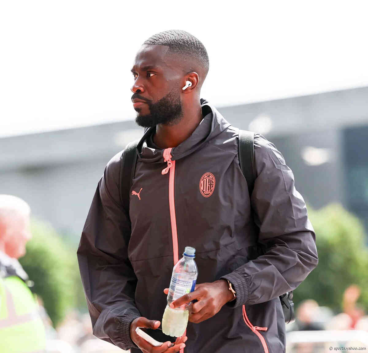 Why Fulham failed to sign Fikayo Tomori on deadline day