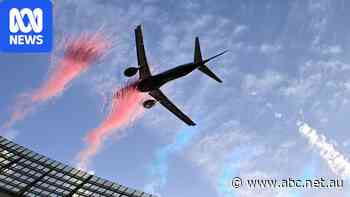 Aviation authorities to review low flyover at Cape Town rugby match
