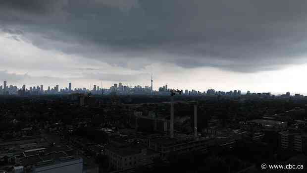 Severe thunderstorms pound Toronto area, bringing torrential rain, damaging winds
