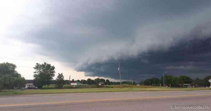 UPDATE: Severe weather causes road closures, damage across Southern Ontario