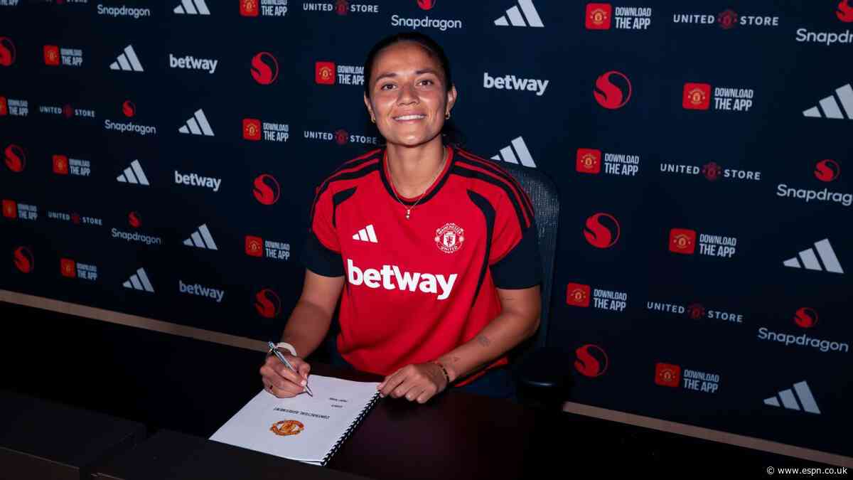 Man United sign Mexico's Bernal from Washington
