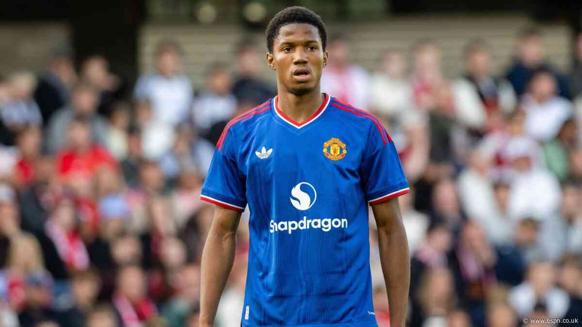 Man United loan teen striker Obi to Willem II