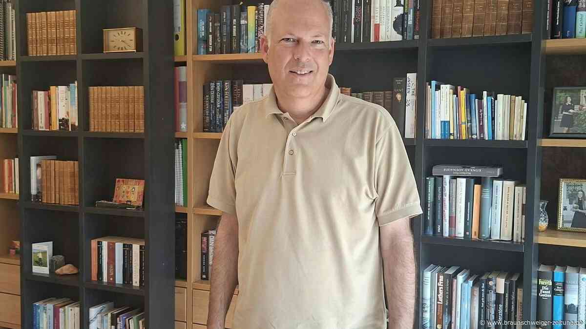 Er will Landrat werden – und warnt vor der Schuldenfalle in Peine
