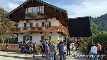 „Frühling" in Bayrischzell: Fans brechen Latte aus Gartenzaun als Souvenir