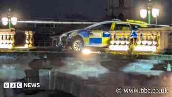 Bridge stonework from police crash to stay in river