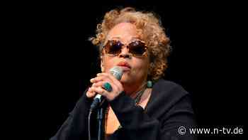 Sängerin stirbt mit 70 Jahren  : Musikwelt trauert um Jazz-Star Cassandra Wilson 