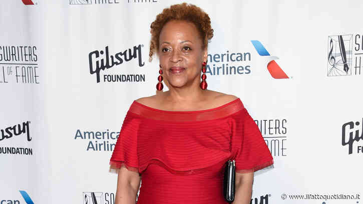 È morta Cassandra Wilson, cantante jazz vincitrice di due Grammy Award: aveva 70 anni